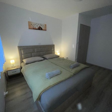 Apartma Dzana Zaga ภายนอก รูปภาพ