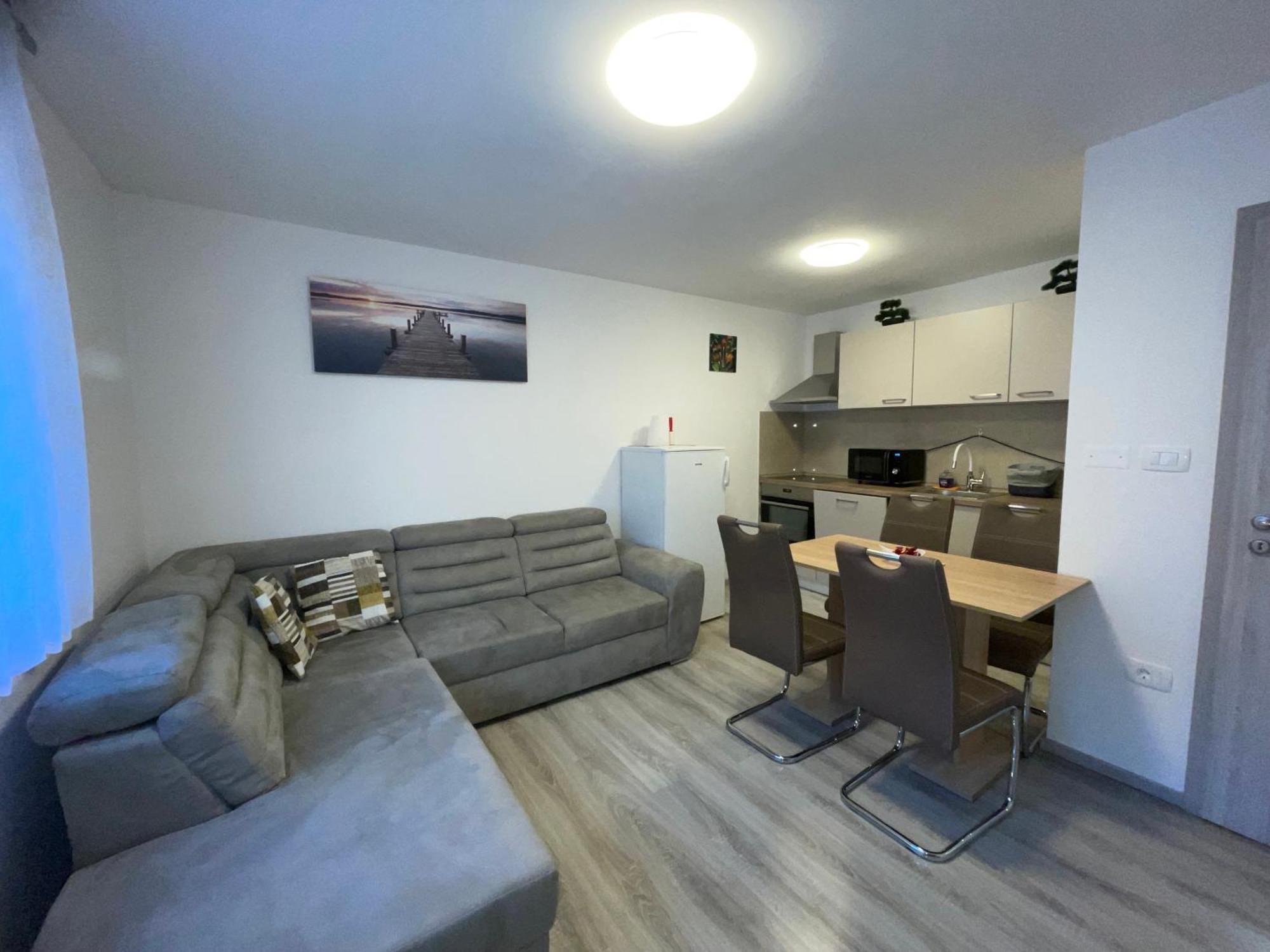 Apartma Dzana Zaga ภายนอก รูปภาพ